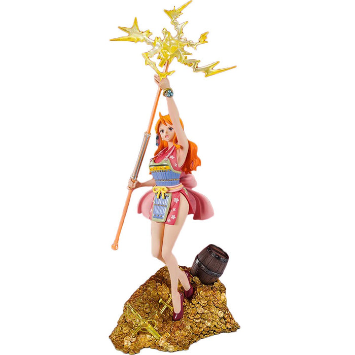 ONE PIECE - NAMI GREAT PIRATES DRAWN ESTATUA